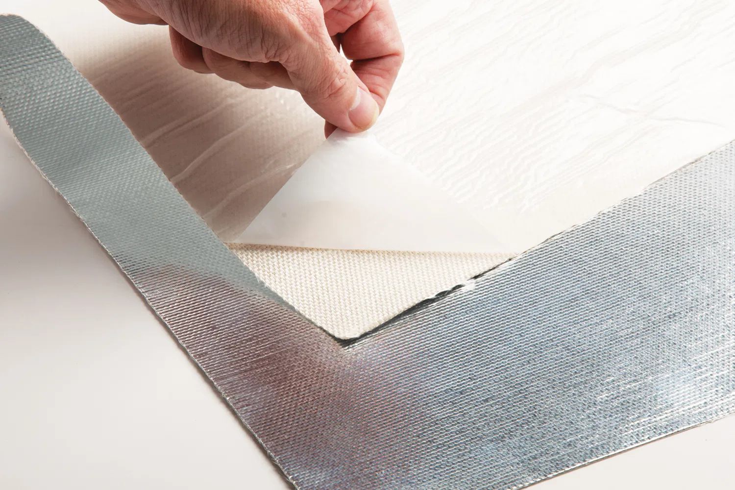 Thermo Tec Aluminiumbeschichteter Hitzeschutz